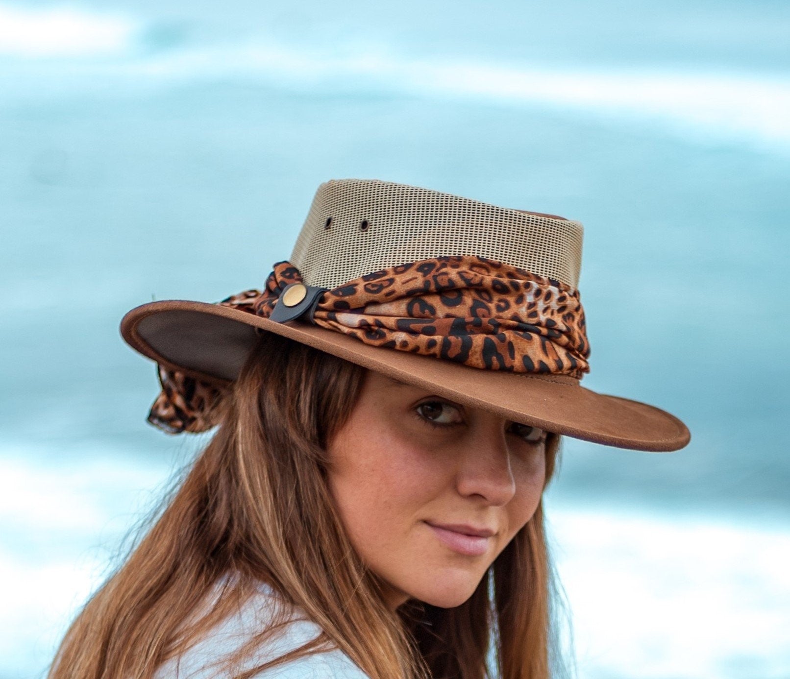 Jacaru hat orders stockists