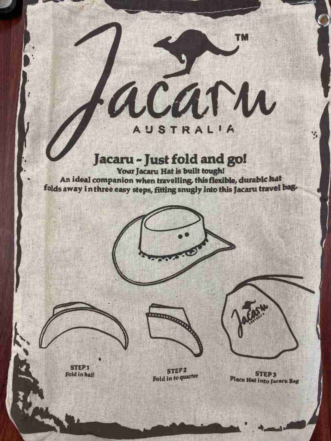 Jacaru hat tagging