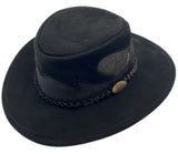 A Black Jacaru 1021 Blaze hat with a mesh crown and bovine leather, featuring a decorative detail on the front.