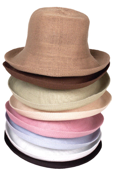 Jacaru 1507 Knitted Bucket Hat with Small Brim